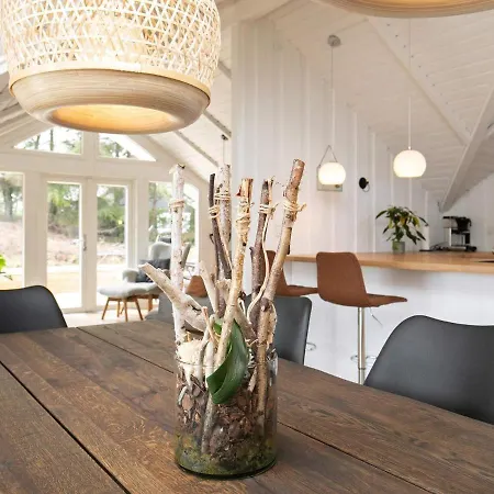 Four-bedroom Holiday In 42
