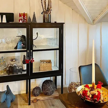 Four-bedroom Holiday In 42 度假居 *