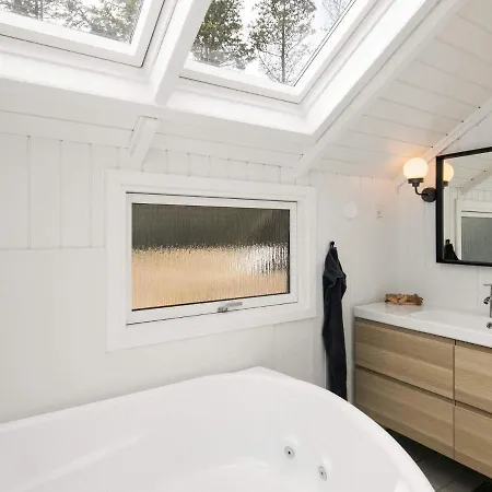Four-bedroom Holiday In 42 布拉万德